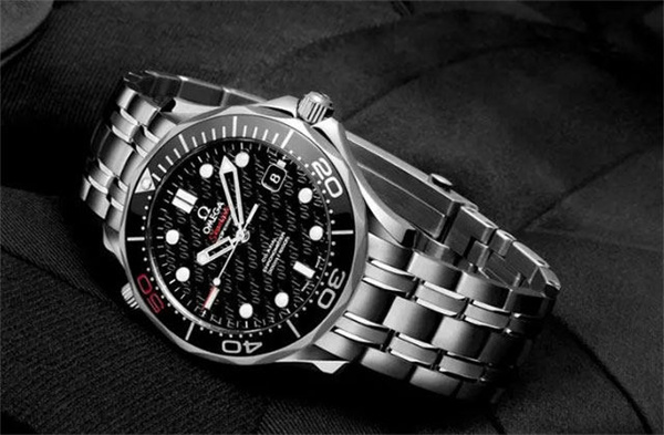 完美手表护理秘籍：欧米茄机芯划痕修复技巧全攻略（图）