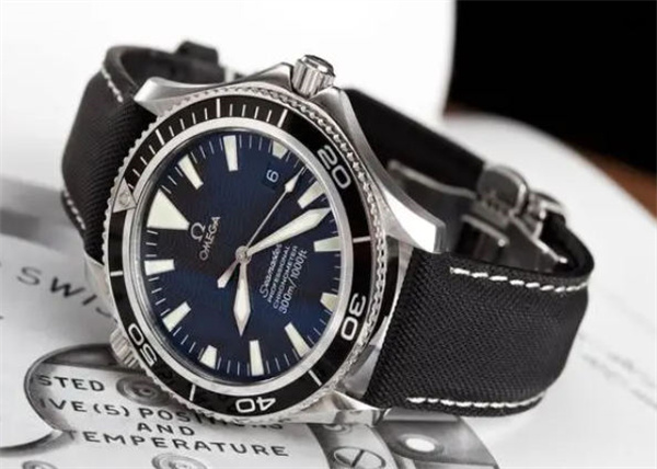 欧米茄腕表表盘氧化怎么办？专业技巧助您轻松修复（图）