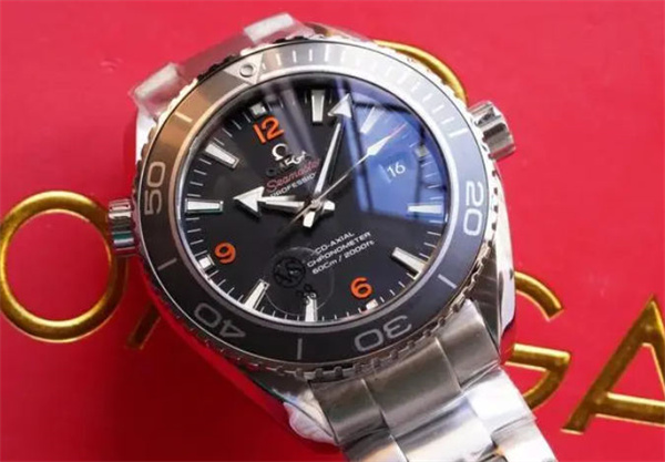 欧米茄腕表摘取难题？轻松解决腕表卡手烦恼（图）